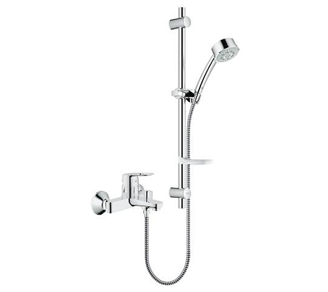 Grohe Bauloop single lever bath mixer installed in bathroom
