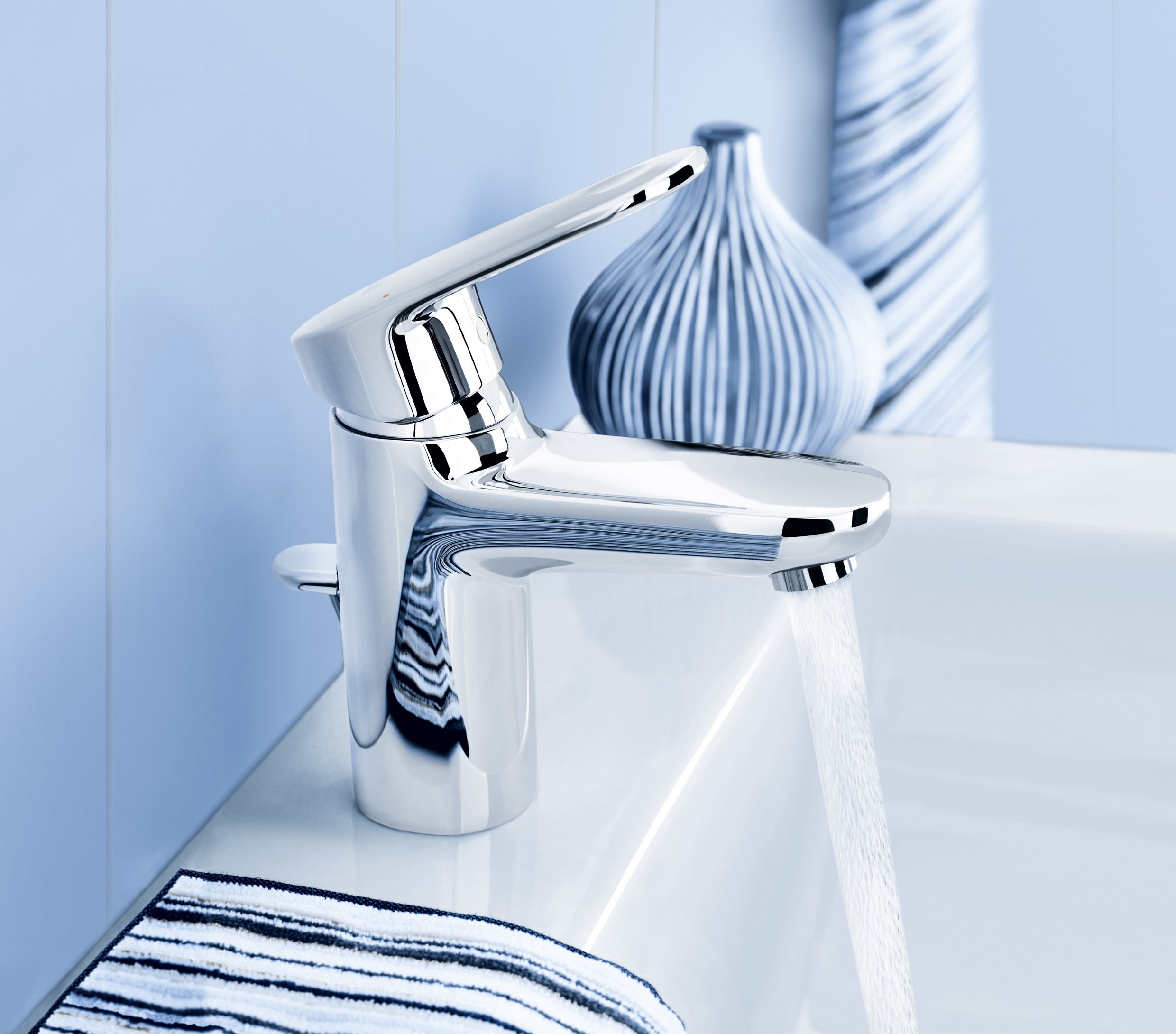 Grohe Europlus single lever basin mixer installed in bathroom