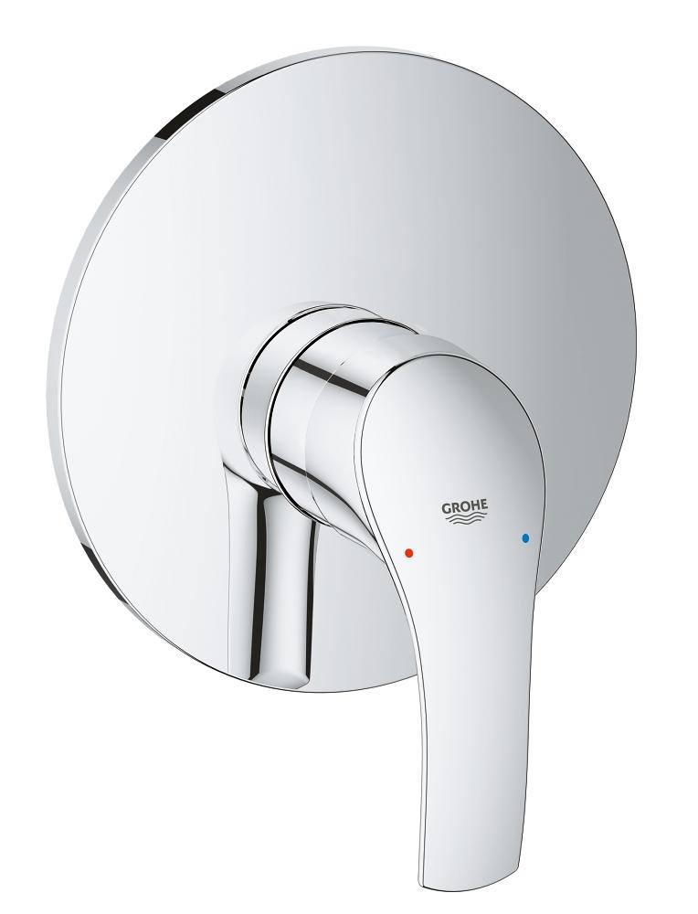 A silver-colored Grohe single lever shower mixer with a shiny chrome finish and a visible brand logo.