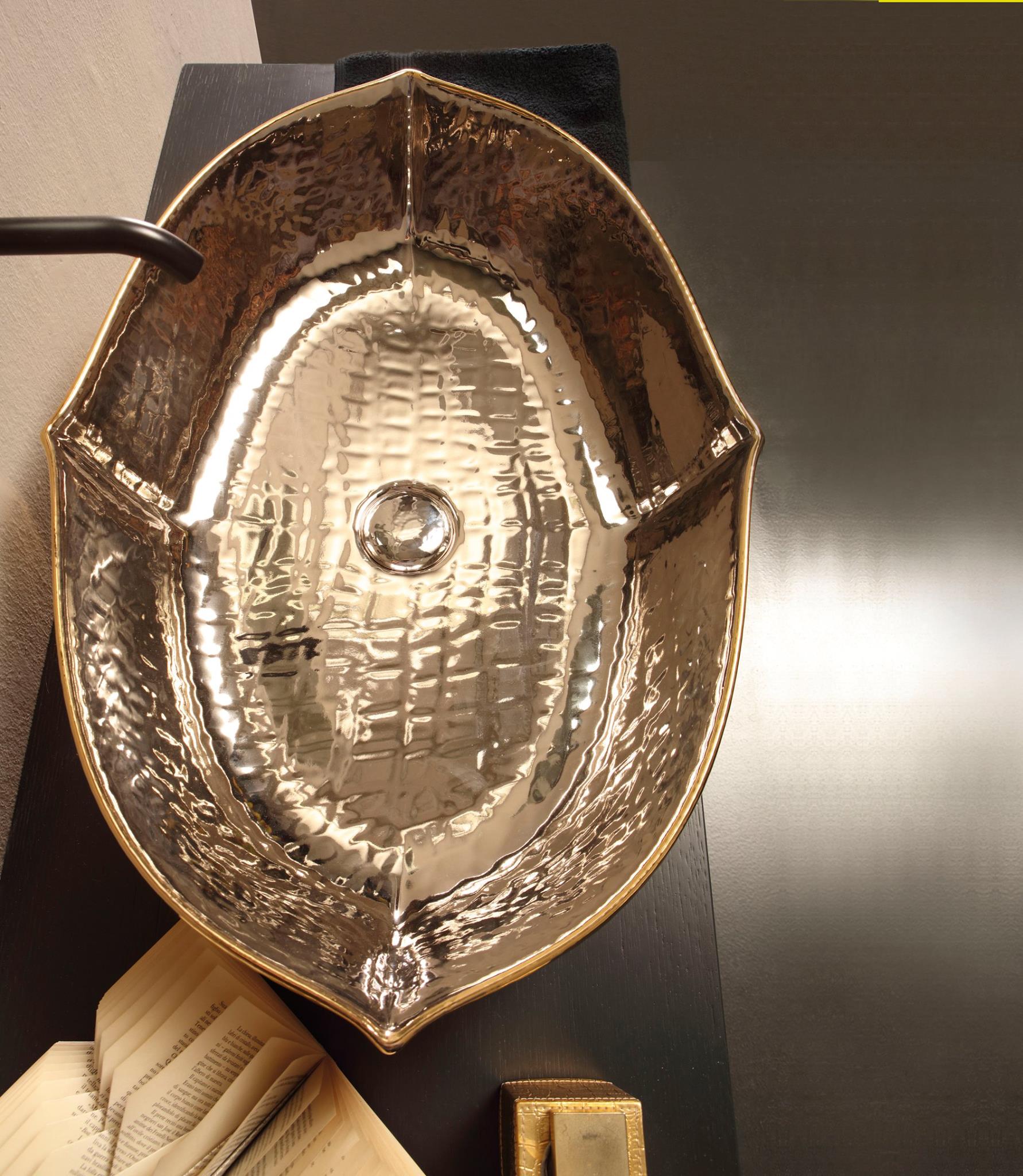 Vitruvit OYESTER Extra Luxury designer washbasin – sculptural ceramic sink for high-end bathrooms