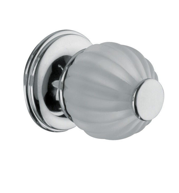 built-in wall tap by Bongio Fleur