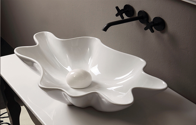 Vitruvit VT SHELL white countertop basin – Italian designer washbasin with sculptural shell form