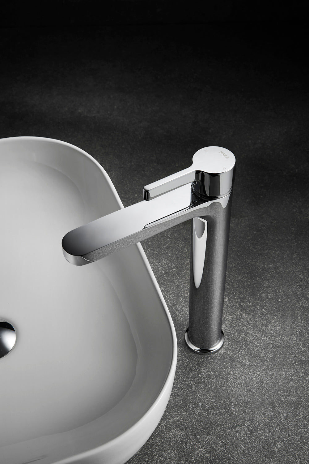 OMSA FL8170A wash basin faucet installed in luxury bathroom Pakistan — deck-mounted single-hole, Sardar & Co Rawalpindi