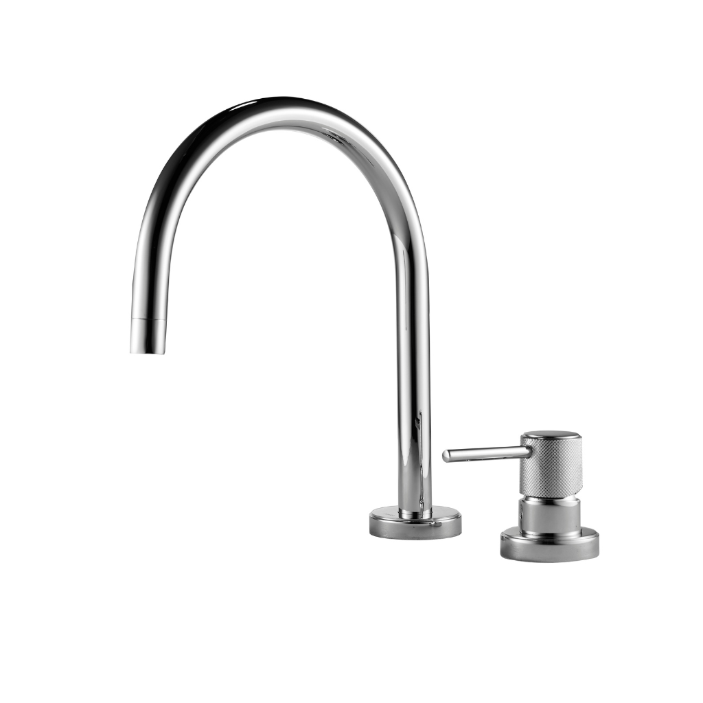 OMSA Royale Single-Handle Basin Mixer Chrome Finish Pakistan — premium washbasin tap by OMSA Rubinetterie available at Sardar & Co