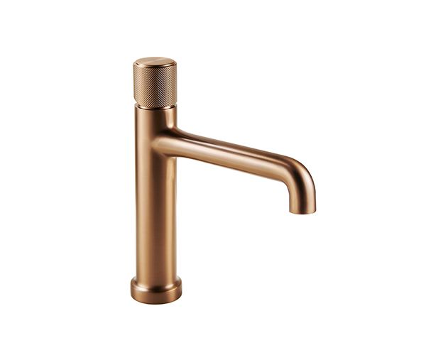 Single Hole Washbasin Faucet Pakistan OMSA FL8530 side profile — Sardar & Co Rawalpindi